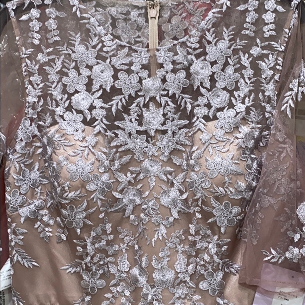 Js Collection floral embroidered evening gown - Picture 8 of 11